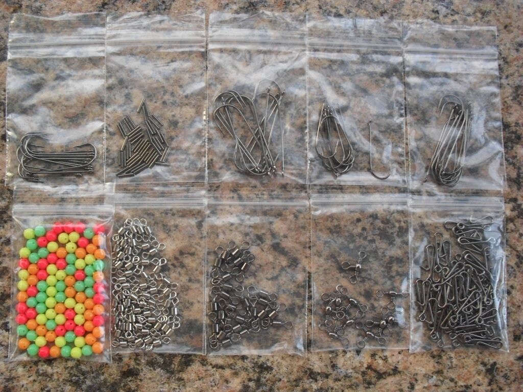 Sea Fishing Tackle Set-  Makes up to 50+ Rigs  Swivels Beads Bait Clips Hooks